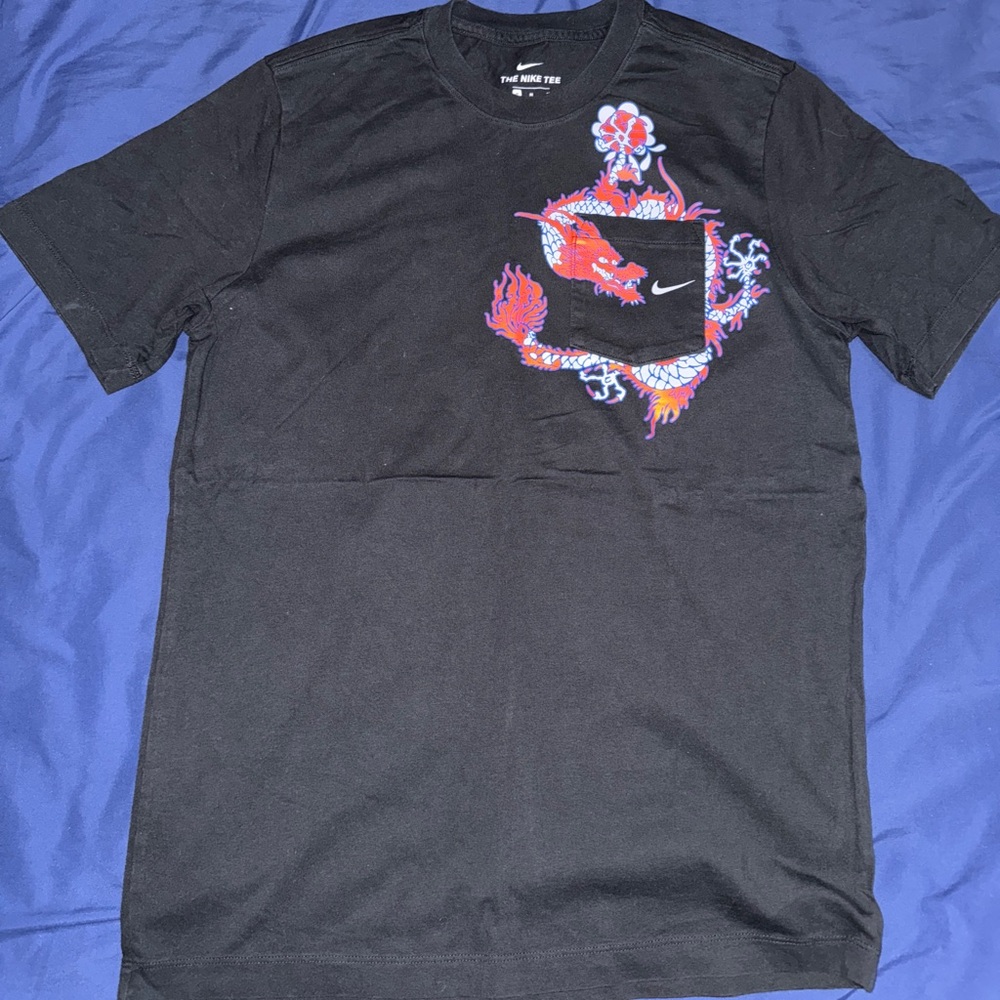 Nike graphic tee